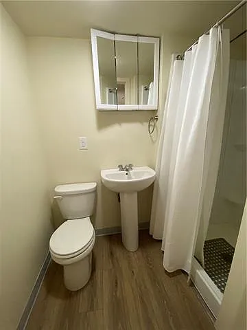 1109 State St #A — Photo 11