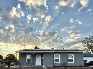 909 E Brockton Ave, Redlands, CA 92374