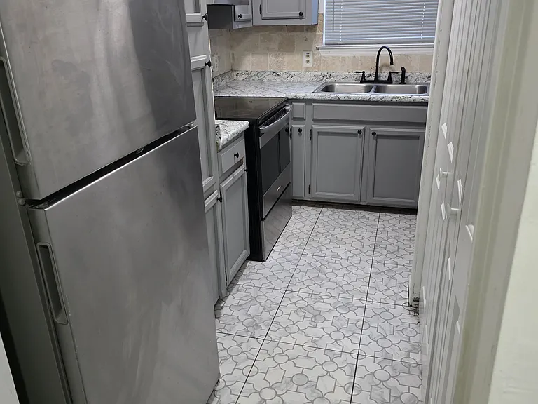 4913 Kennesaw Dr — Photo 12