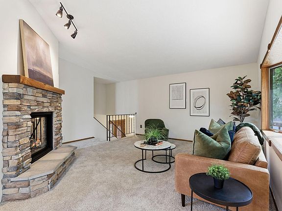4th image of 2566 Cochrane Dr