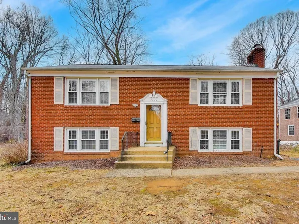 5300 Easton Dr, Springfield, VA 22151