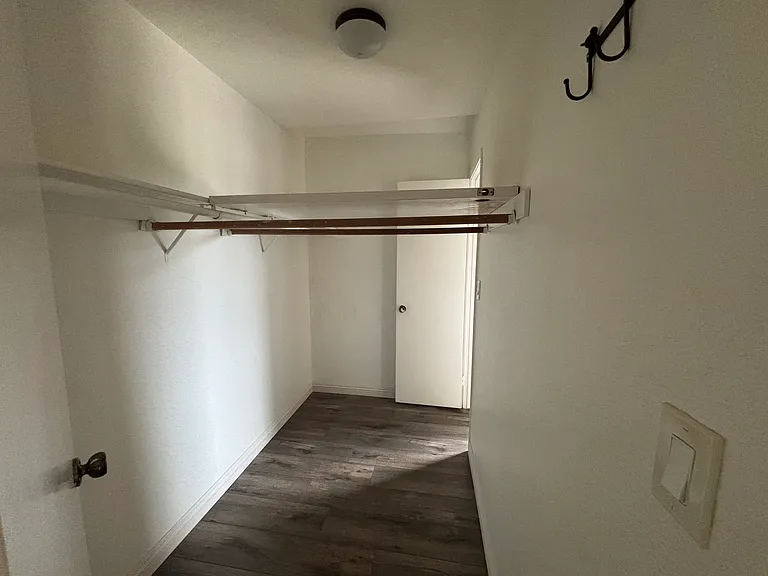 1030 S Garfield Ave — Photo 18