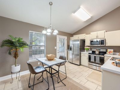 2534 Sunset Dr, Crestview, FL, 32536