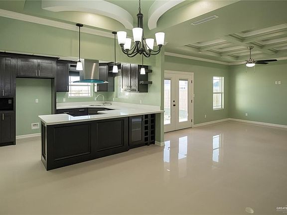 2nd image of 112 Condor Dr