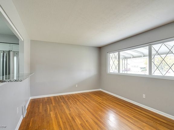 5th image of 14365 Parkman Blvd