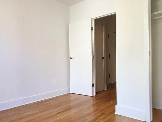 Rented by JW Real Estate Services LLC | media 52