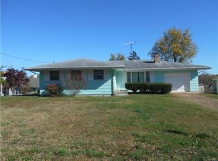 104 Donald St, Park Hills, MO 63601