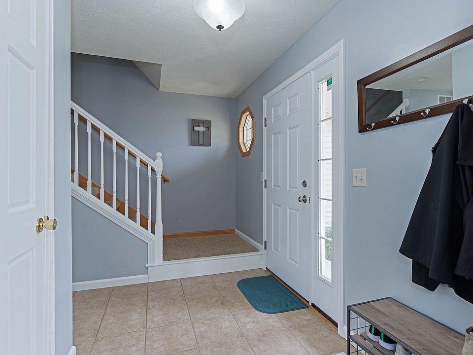 1516 Estate Dr, Normal, IL 61761 Zillow