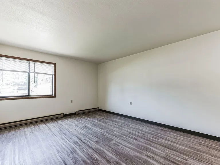 1252 N 12th Pl — Photo 42