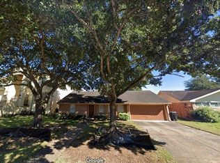 9203 Fordshire Dr, Houston, TX 77025