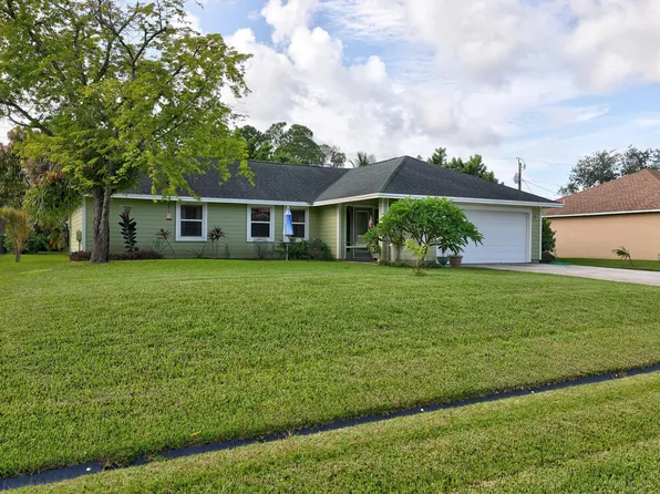 1522 SW Hextel Avenue, Port St Lucie, FL 34953