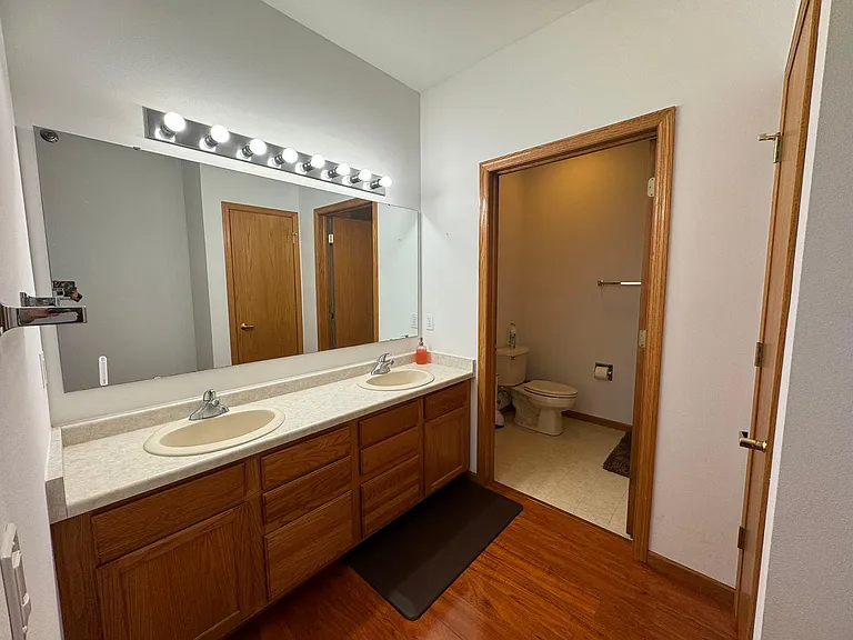 301 Harbour Town Dr #307 — Photo 6
