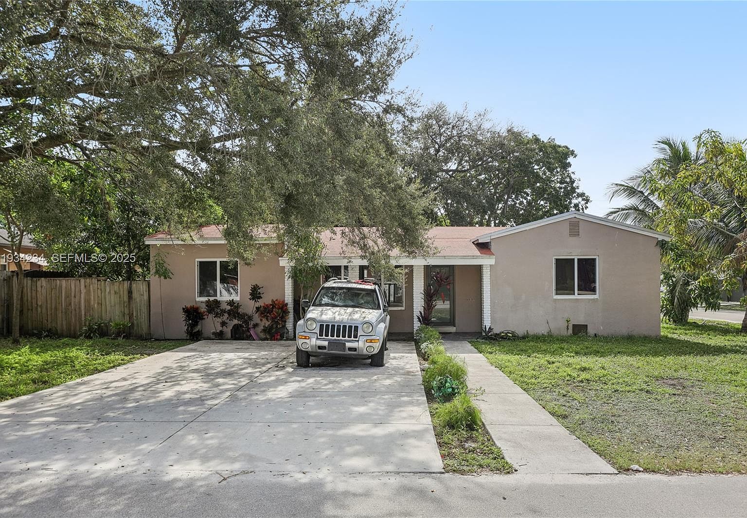 6040 SW 32nd St, Miramar, FL 33023 | MLS #A11934234 | Zillow