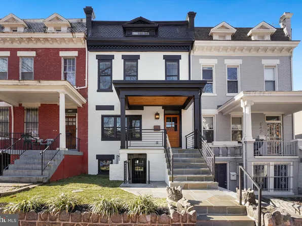 640 8th St NE, Washington, DC 20002
