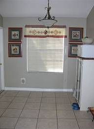 5th image of 727 W Ludlum Dr
