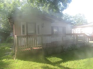 18 Cardinal Dr, Egg Harbor City, NJ 08215