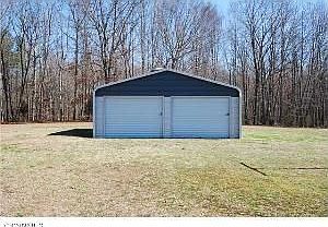 5th image of 17288 Lottie Ln