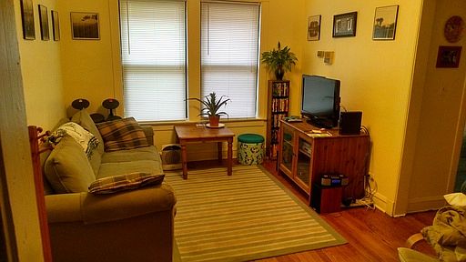 4th image of 2637 N Spaulding Ave APT 1W