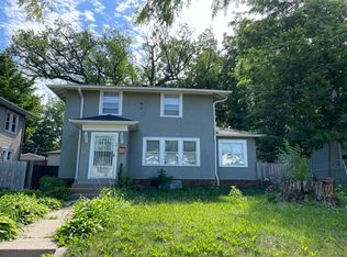 3018 James Ave N, Minneapolis, MN 55411