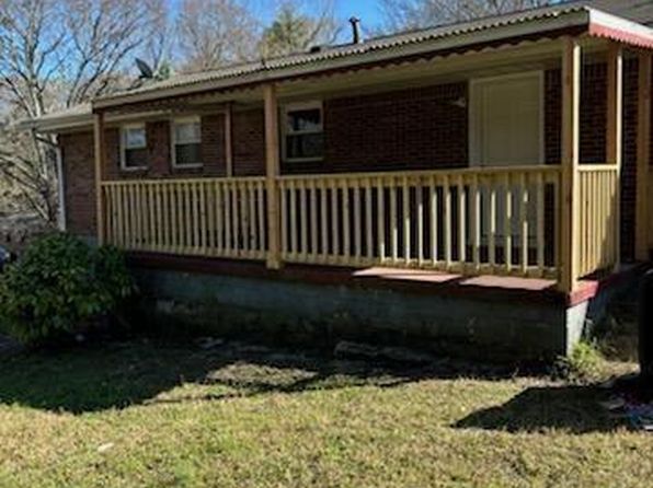 1098 Laurel Ln NW, Conyers, GA 30012