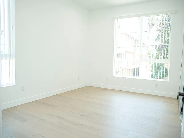 3046 West Blvd — Photo 24