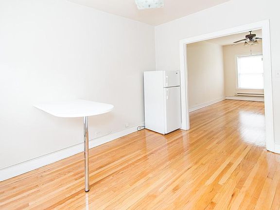 5th image of 1025 Dempster St #1033E3SRE