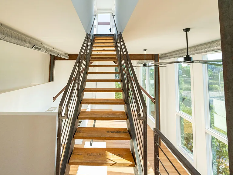400 E Martin St #A — Photo 21