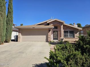 5651 Schwarzkopf Dr, El Paso, TX 79934