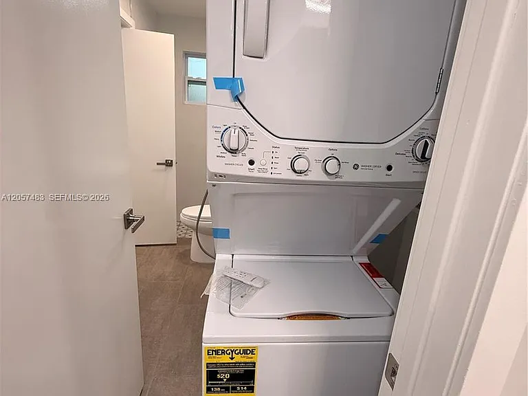 10555 SW 32nd St #2 — Photo 5