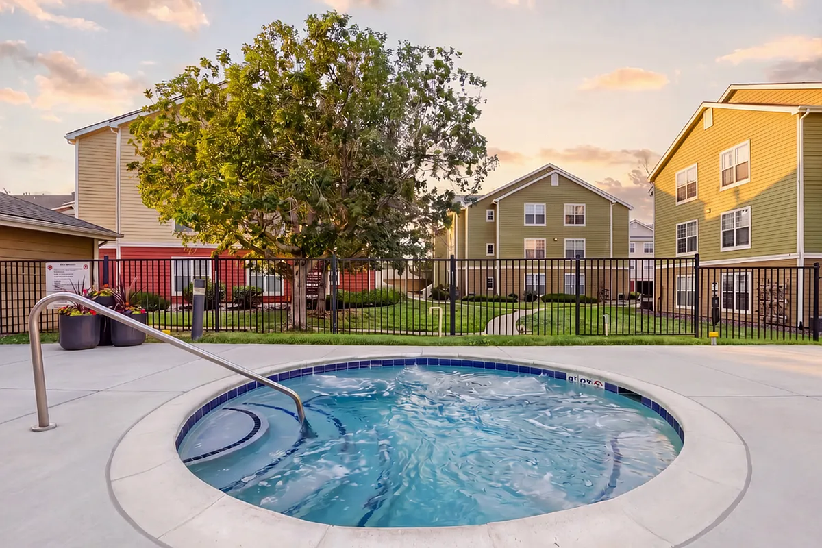 The Orchards at Cherry Creek Park Apartments — Photo 4