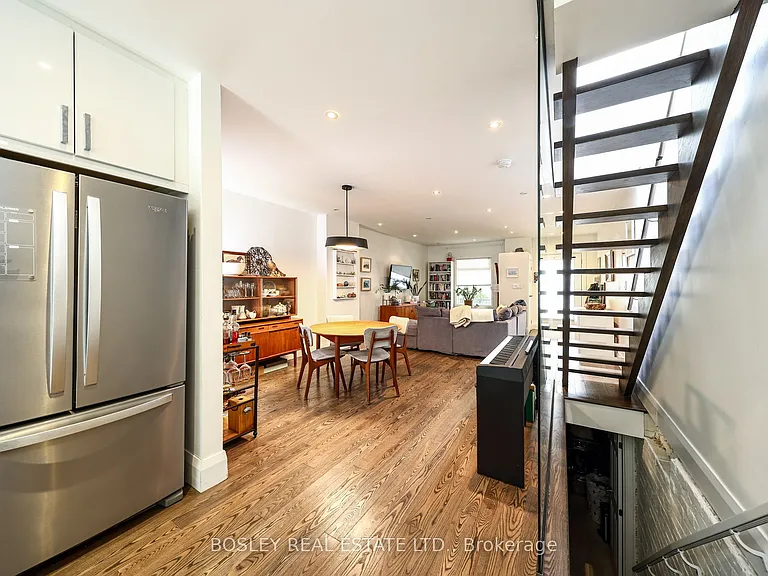 75 Boston Ave — Photo 12