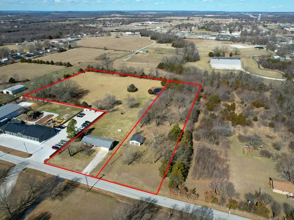 139 W Saddle Club Road, Fair Grove, MO 65648