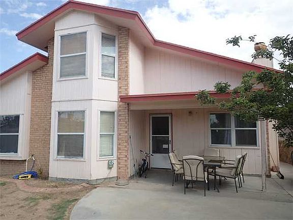 4th image of 11516 Crazy Horse Dr