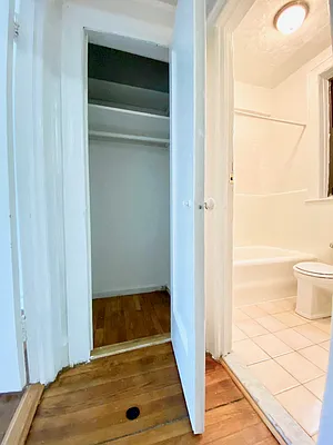 Rented by Zjama Realty Corp | media 13