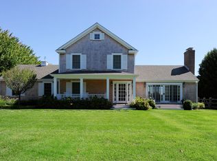 800 David Whites Ln, Southampton, NY 11968