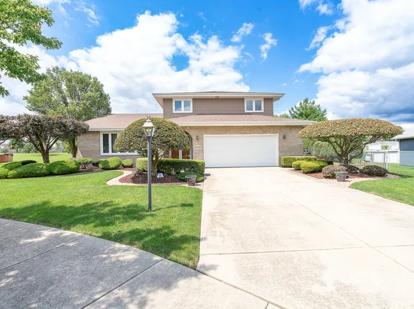 20240 S Mary Therese Ln, Frankfort, IL 60423