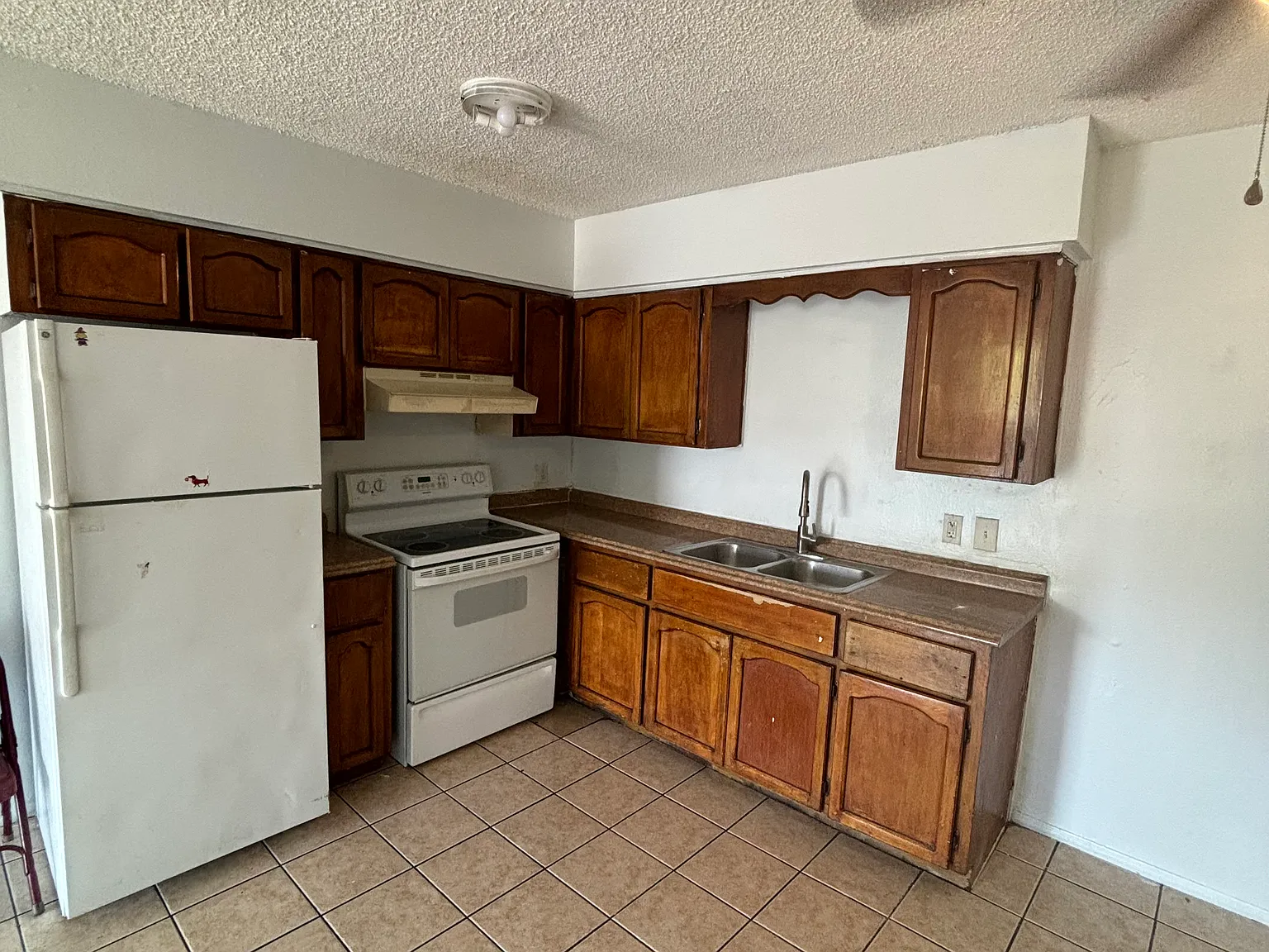 1 bed, 550 sqft, $850 — Photo 2