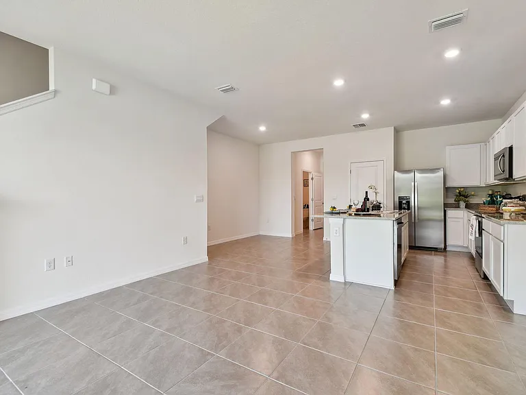 32935 Regent Canal St — Photo 22