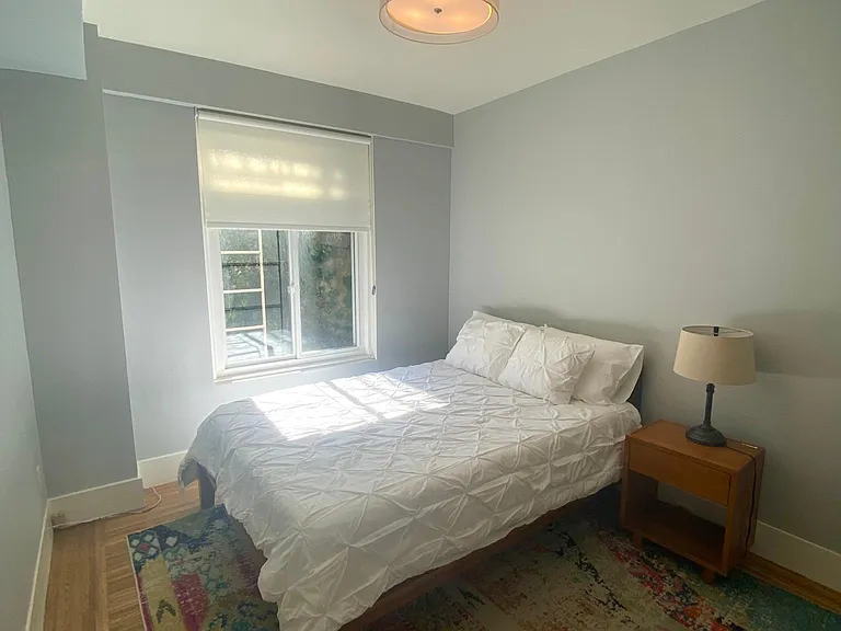 637 Powell St #102 — Photo 24
