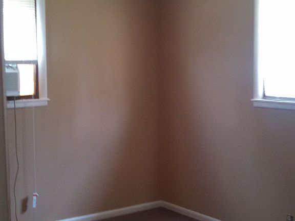 2nd image of 13 Avalon St