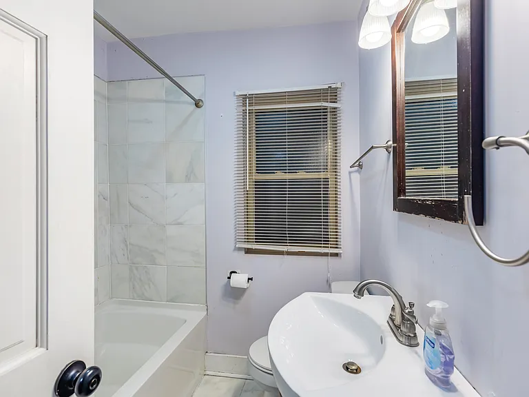 5836 Alderson — Photo 16