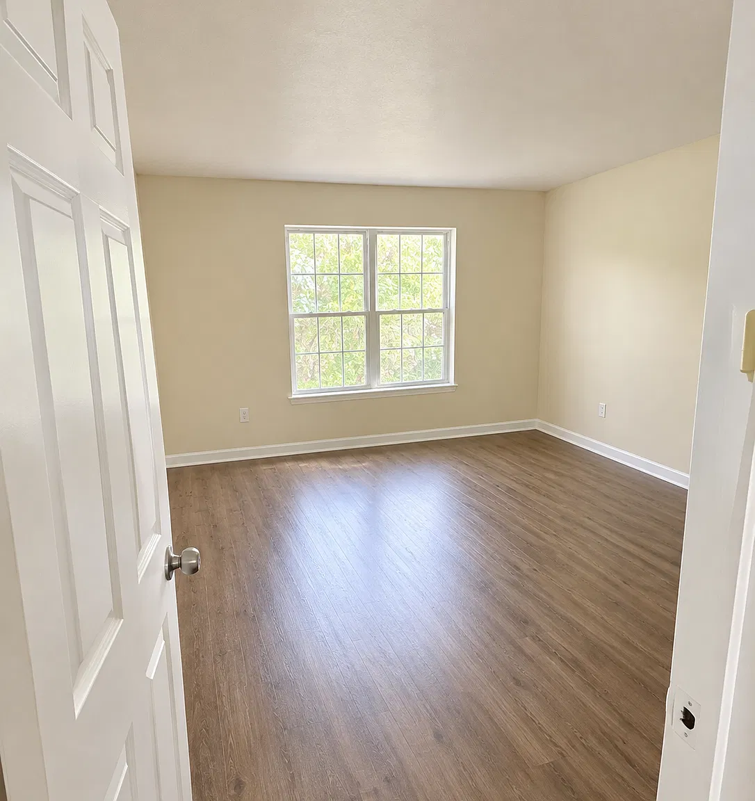 1 bed, $1,300 — Photo 2