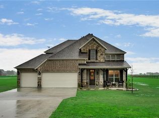 301 The Trails Dr, Blue Ridge, TX 75424