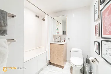 Rented by City Zen Realty