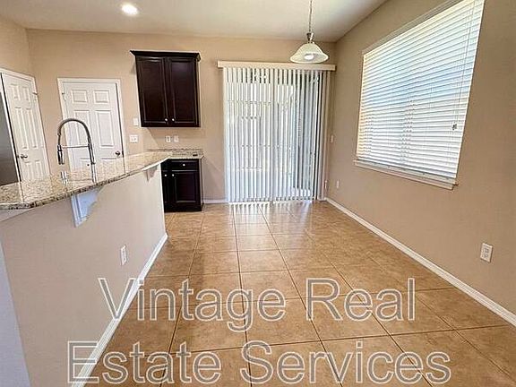 3rd image of 9209 English Oaks Ln