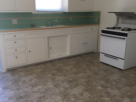2nd image of 102 College Dr