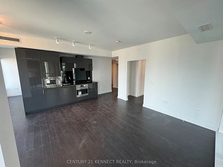 238 Simcoe St #1609 — Photo 8