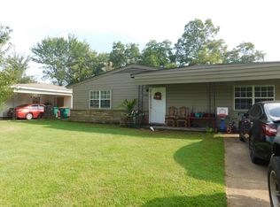 1006 E G St, Russellville, AR 72801