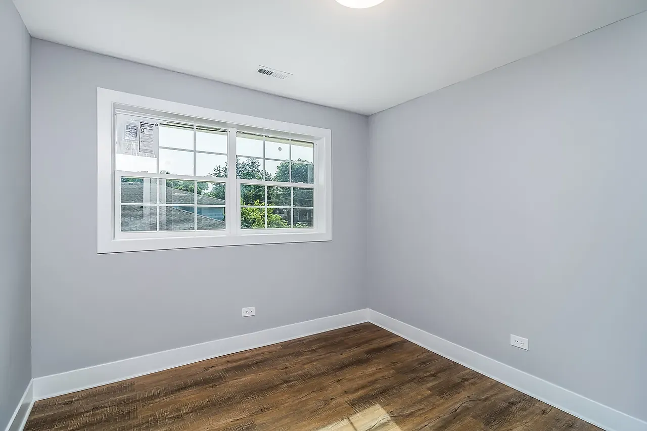 3 bed, 1475 sqft, $2,700 — Photo 3