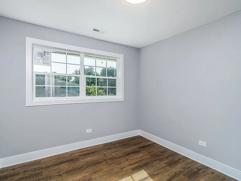 336 E Russell St #2 — Photo 3